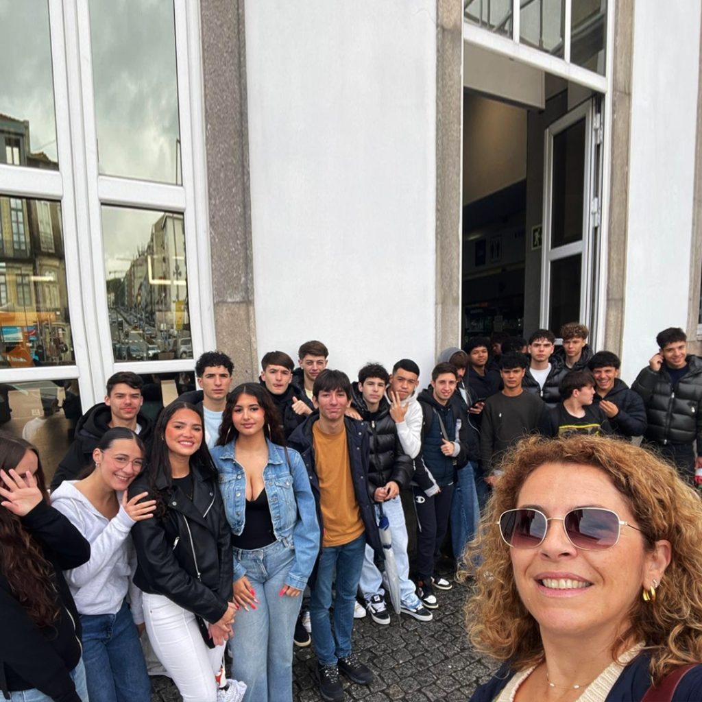 Instagram post from externatosantaclara. This post is in position 7.