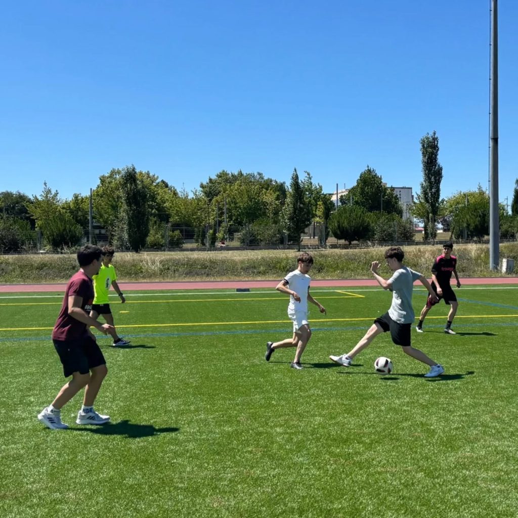 Instagram post from externatosantaclara. This post is in position 2.